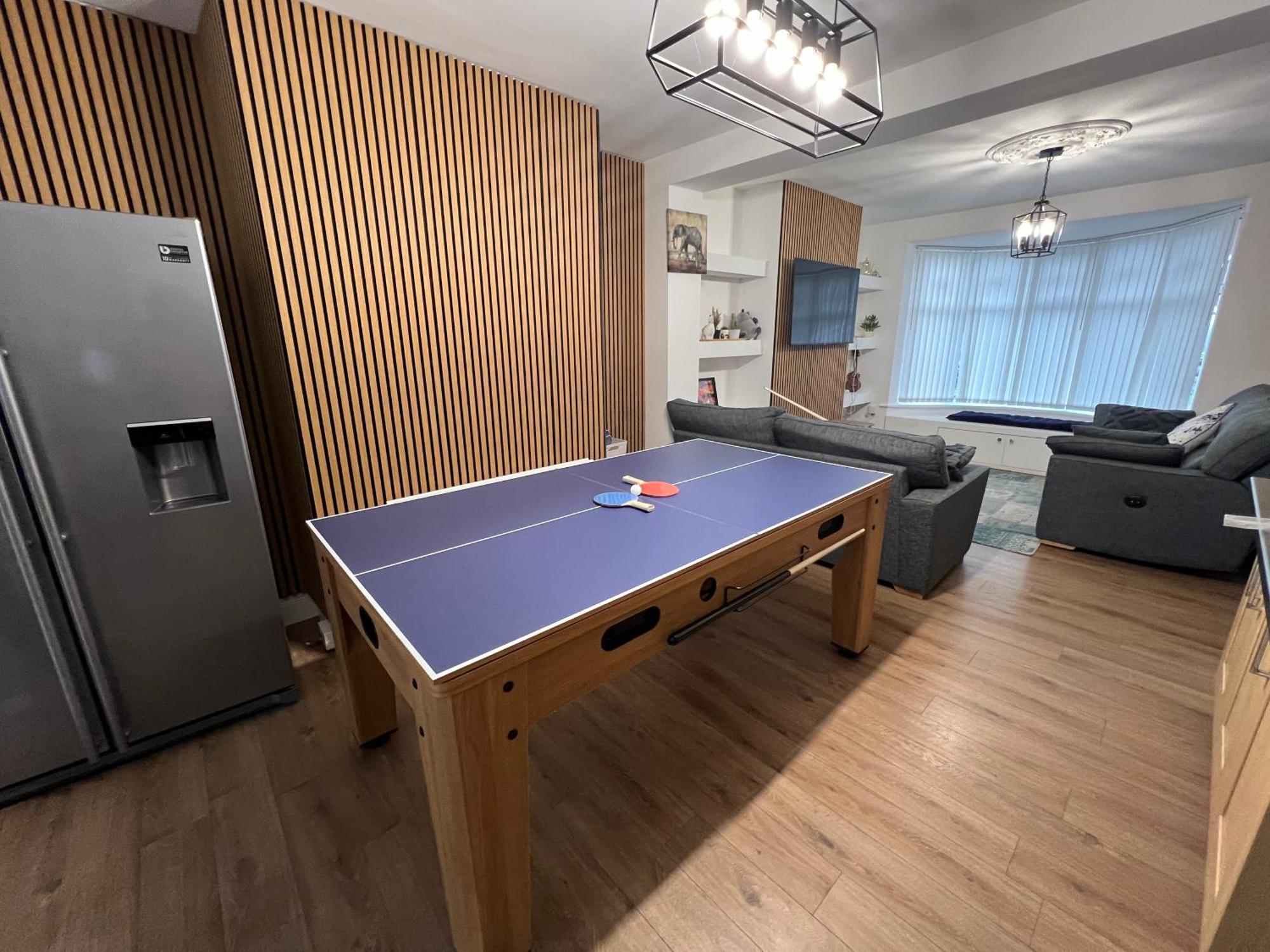 Numero Venti Aparthouse Wifi Parking Hot Tub Newcastle upon Tyne Bagian luar foto